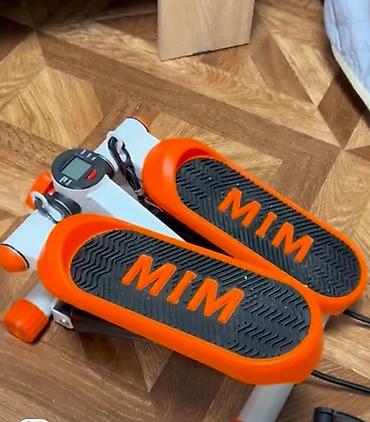 часы ми: Мини-степпер MIM с компьютерным дисплеем - Компактный кардио‑тренажёр — 1