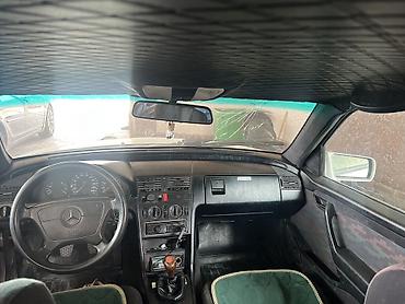 ли 9 авто: Mercedes-Benz C-Class: 1993 г., Седан — 5