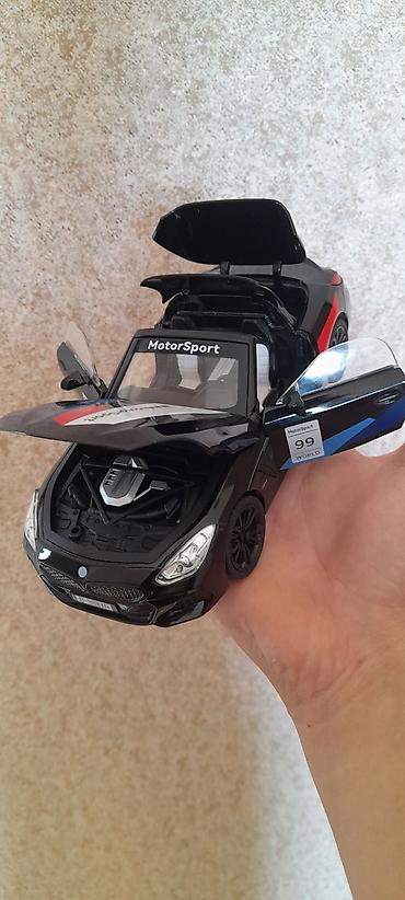 Avtomobil modelləri: Bmw 1:22 Ölçüdə Təzədir Səsli və İşıqlı Model avtomobil – BMW Z4 M40i — 3