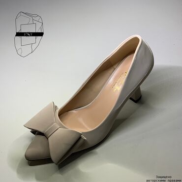 туфли женские 40 размер: Туфли Loro Piana, 40, цвет - Бежевый