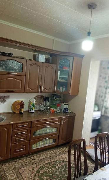 70 сом: 1 бөлмө, 49 м², 12-мкр 106-серия, 7 кабат, Косметикалык оңдоо — 1