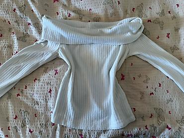 ecco beograd: Stradivarius ženska bluza – model sa otkrivenim ramenima - Boja — 1