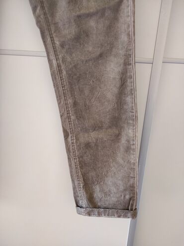 Pantalone: L (EU 40) — 5