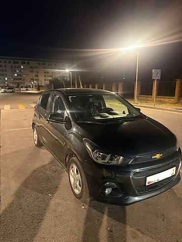 облегченные: Chevrolet Spark: 2018 г., 1 л, Автомат, Бензин, Хэтчбэк — 1