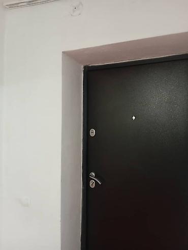 Долгосрочная аренда квартир: 3 комнаты, С мебелью частично — 7