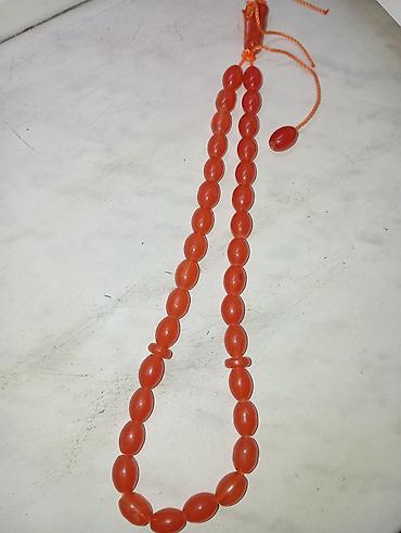 Göz muncuğu: Kəhraba təsbeh — 1