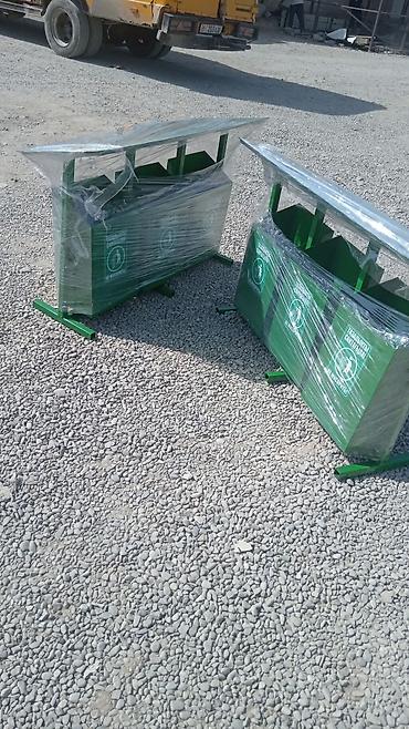 Мусорные урны: Уличная урна с крышей, металлическая - Материал: сталь, сварная — 5