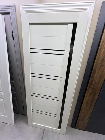 Doors with glass: Межкомнатные двери со стеклом