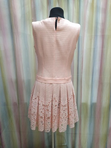 вечернее платье персикового цвета: Повседневное платье