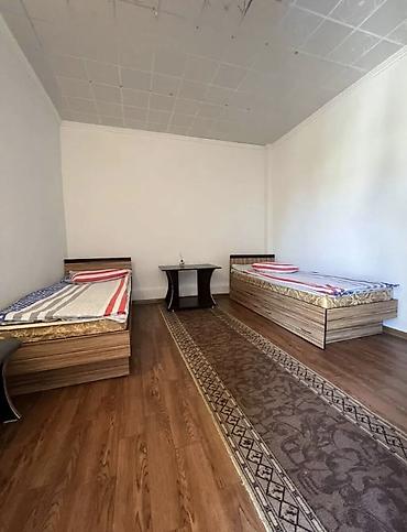 Продажа коттеджей и домов: Продаётся добротный жилой дом с готовым гостиничным бизнесом в г — 17