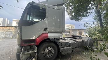 рено примум: Тягач, Renault, Без прицепа — 4