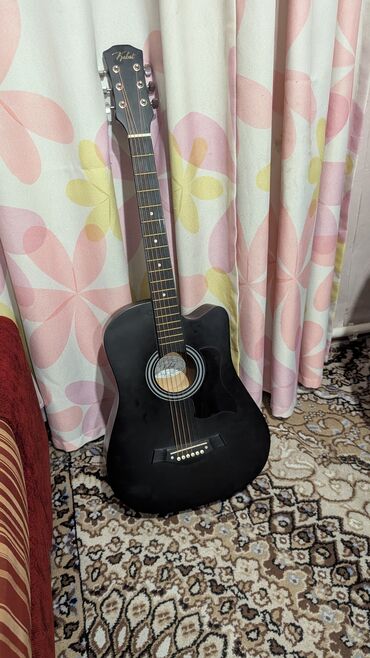 аренда музыкальных инструментов: Продается гитара состояние отличное 🔥 в комплекте сумка и такой штук