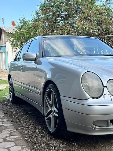 bud e9: Mercedes-Benz E-Class: 1999 г., 2.2 л, Автомат, Дизель, Седан — 2
