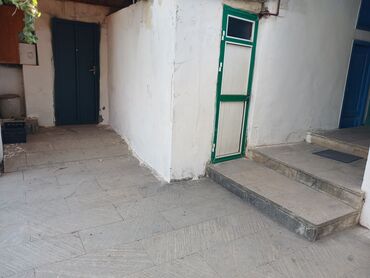 Uzunmüddətli kirayə mənzillər: Kirayə ev! ZABRAT qəs. Qayinin yanı.Dayanacağa 2 dəq məsafə. 2 otaqlı -da lalafo.az — 14 Uzunmüddətli kirayə mənzillər: Kirayə ev! ZABRAT qəs. Qayinin yanı.Dayanacağa 2 dəq məsafə. 2 otaqlı — 14