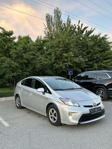хундай солярис 2012: Toyota Prius: 2012 г., 1.8 л, Вариатор, Гибрид, Хэтчбэк