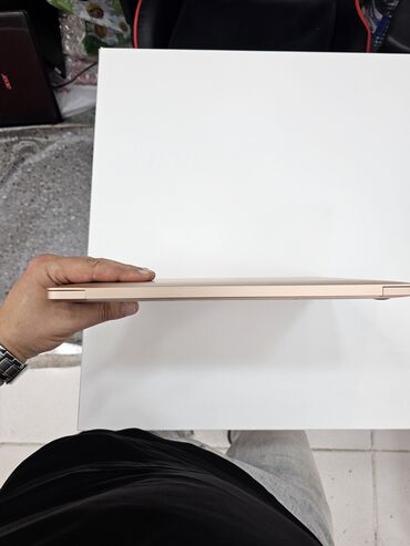 Apple MacBook: İşlənmiş Apple MacBook, 13.3 ", Intel Core i3, 256 GB, Rayonlara çatdırılma, Pulsuz çatdırılma — 7