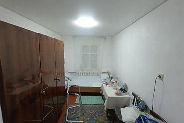 Продажа коттеджей и домов: Продаю или меняю дом г. Кара - Балта, нижняя Мичурина, меняю на 2х — 4