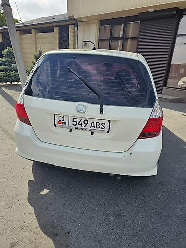 type r: Honda Fit: 2006 г., 1.3 л, Автомат, Бензин, Хэтчбэк — 4
