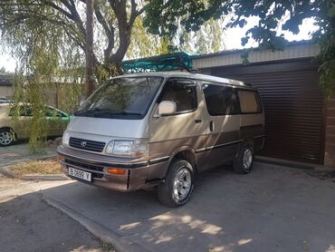 тоета дизель: Toyota Hiace: 1993 г., 3 л, Автомат, Дизель, Минивэн