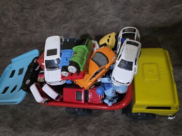 Oyuncaqlar: Uşaq oyuncaqları dəsti – iri plastik dump truck və müxtəlif — 2