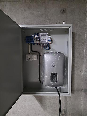 Зарядные устройства для электромобилей: Профессиональная установка электрозарядных станций для электромобилей — 16