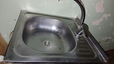 ideal jakuzi: Kitantda üzerinde. ünvan xirdalan. yaxşı veziyetedir
