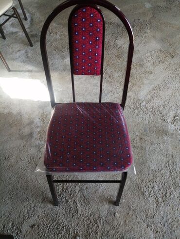 Masa və oturacaq dəstləri: Mətbəx üçün, Yeni, Açılmayan, Kvadrat masa — 20