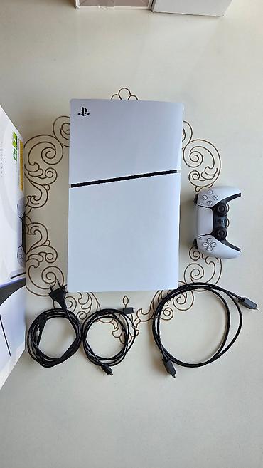 plestation 5: Playstation 5 Slim 1 TB Mükəmməl vəziyyətdə. (Təzə kimidir.) Yanında — 6