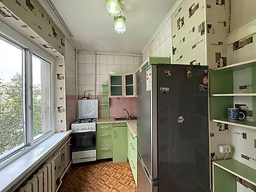 микрорайон 5: 1 комната, 35 м², 105 серия, 4 этаж — 6