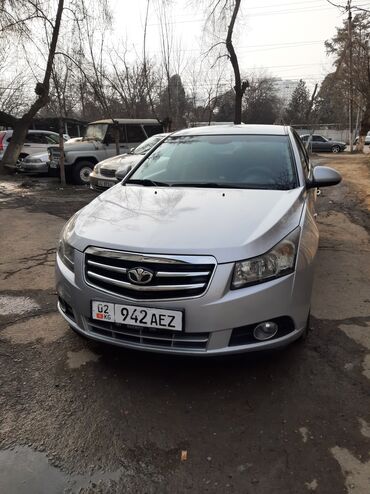 обмен машина ош: Chevrolet Cruze: 2010 г., 1.6 л, Автомат, Бензин, Седан