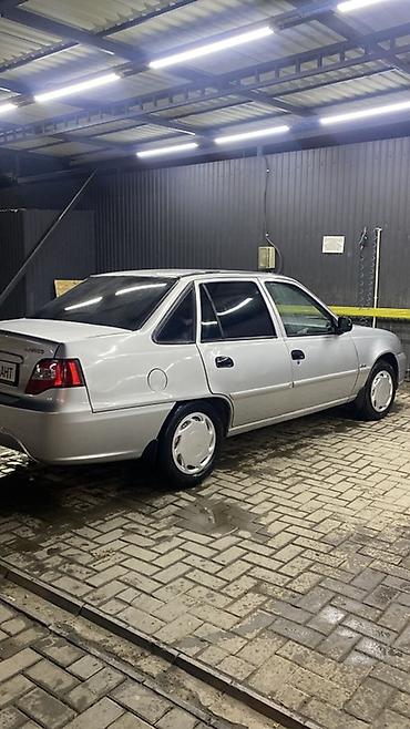 Daewoo: Daewoo Nexia: 2010 г., 1.5 л, Механика, Бензин, Седан — 2