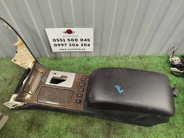 Другие детали салона: Подлокотник Toyota Majesta UZS186 3UZFE 2005 (б/у)