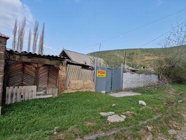 дома в воронцовке кыргызстан: 31 м², 1 комната, Старый ремонт Без мебели
