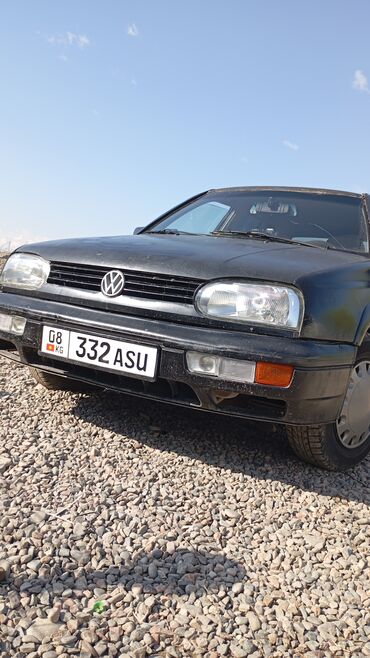 гольы 4: Volkswagen Golf: 1995 г., 1.8 л, Автомат, Бензин