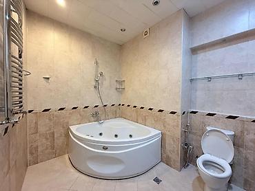 4 5 saatliq is elanlari: İcarəyə verilir 4 otaqlı yeni tikili 185 m², Nəsimi r. 1 150 AZN/ay 4 — 7