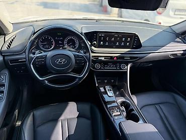 Hyundai: Hyundai Sonata: 2019 г., 2 л, Газ — 10