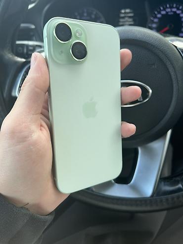 ufc 3: IPhone 15, цвет Mint (салатовый) - Экран 6.1", OLED Super Retina XDR — 1