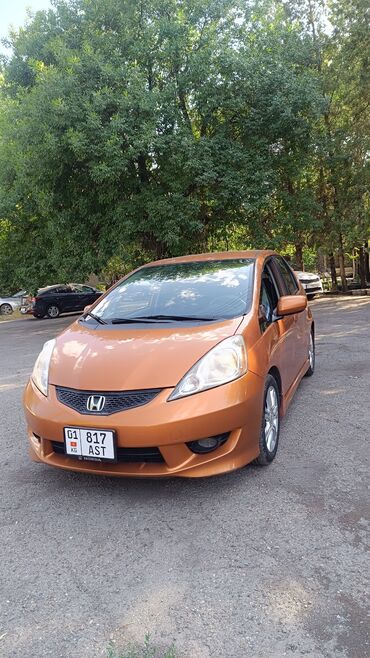 runx alex: Honda Fit: 2010 г., 1.5 л, Автомат, Бензин, Хетчбек