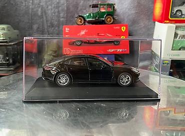 model 1: Porsche, 2017 il, 1:43, Dəmir, Ödənişli çatdırılma — 7