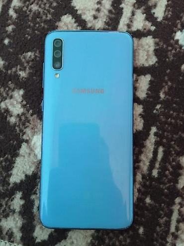 samsung a 75: Samsung Galaxy A70, 128 GB, rəng - Göy, Barmaq izi, İki sim kartlı, Hissə-hissə ödəniş — 1