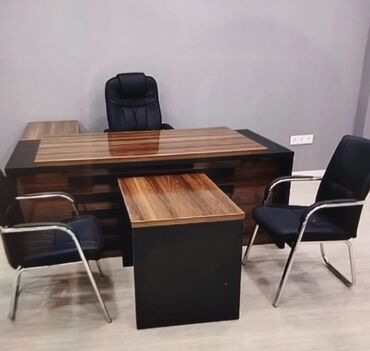 pul qutusu: ✅Stokda: 15 ədəd var ✅Yenidir! qiymət real öz qiymətidir!