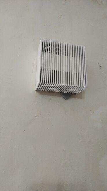 Установка вытяжек и вентиляции: Комплект из нескольких приточных вентиляционных клапанов Nova Plast — 10