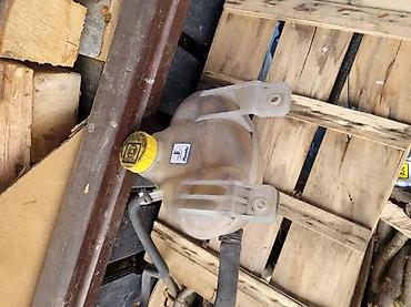 pedale: POSUDA ZA ANTIFRIZ FIAT GRANDE PUNTO 1.2B | Posuda za antifriz — 1
