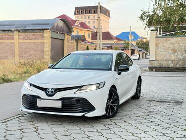 Toyota: Toyota Camry: 2018 г., 2.5 л, Вариатор, Гибрид, Седан