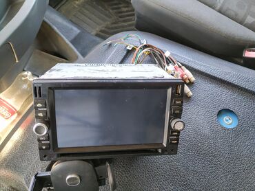 dvd monitor: Monitor, İşlənmiş, Cihaz paneli, G-Sensor, Ünvandan götürmə