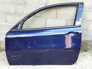 oval: Alfa Romeo 147 (3v) vrata prednja leva. Alfa Romeo 147 (3v) vrata — 3