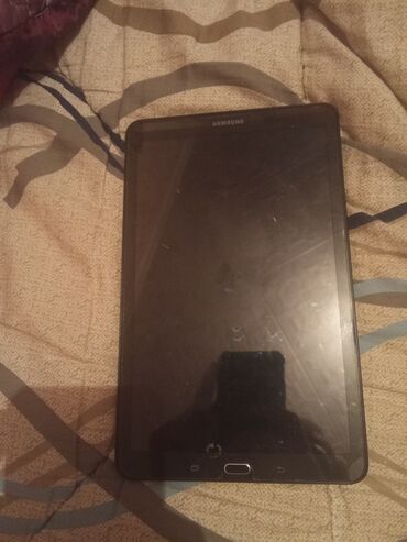 самсунг a 31: Samsung Z710, Б/у, 8 GB, цвет - Черный, 1 SIM