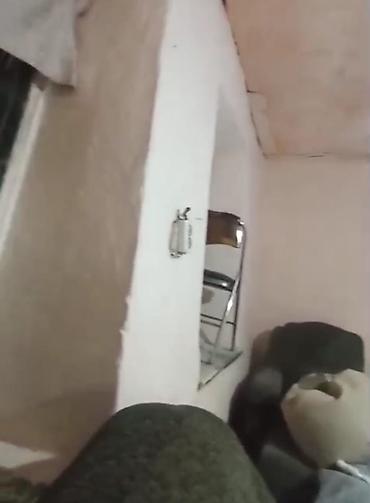 1 bedroom: Сдается комната в доме, без отопления, без условий 7 тысяч сом оплата — 3