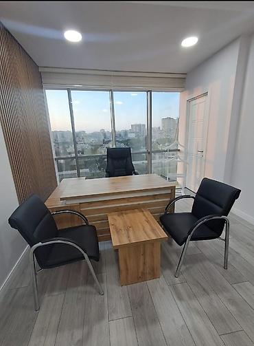 Ofis mebeli: Ofis mebel dəsti - Tərkib: 1 ədəd böyük iş masası, 1 ədəd — 1