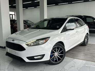 Ford: Ford Focus: 1 l | 2017 il 176526 km Sedan — 3